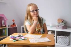 Ravensburger 18320 Tattoos & Friendsbands: Cool Summer - Freche Freundschaftsbänder Aus Bunten Garnen Und Tattoos, DIY Für Kinder Ab 8 Jahren -Ravensburger Geschäft 18320 7