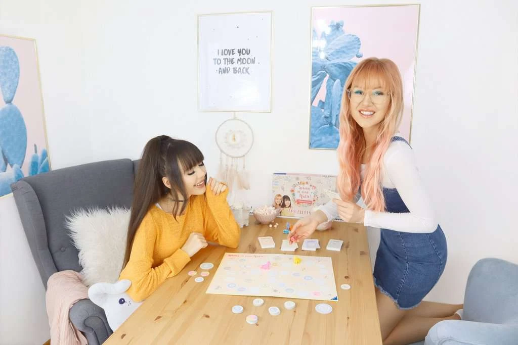 Ravensburger 26136 - Spring In Eine Pfütze! - Das Brettspiel Für Beste Freunde Oder Den Ganzen Freundeskreis, Kreativität & Fantasie Ab 8 Jahren, Für 2-6 Spieler - ViktoriaSarina 6 Ravensburger 26136 - Spring In Eine Pfütze! - Das Brettspiel Für Beste Freunde Oder Den Ganzen Freundeskreis, Kreativität & Fantasie Ab 8 Jahren, Für 2-6 Spieler - ViktoriaSarina – Bild 4