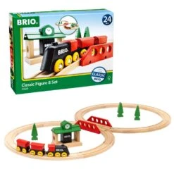 Ravensburger BRIO 33028 Bahn Acht Set Classic Line – Zwei Schienenkreise Mit Frachtzug, Holzbahnhof Und Holzbrücke – Geeignet Für Kinder Ab 2 Jahren