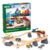 Ravensburger BRIO World 33210 Straßen & Schienen Steinverlade Set – Inklusive Frachtlok Mit Kranwagen, Zwei LKWs Und Straßenplatten – Geeignet Für Kinder Ab 3 Jahren -Ravensburger Geschäft 63321000